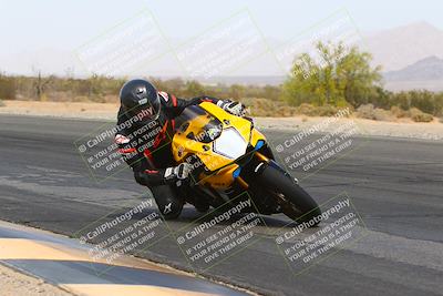 media/Apr-10-2022-SoCal Trackdays (Sun) [[f104b12566]]/Turn 3 Inside (1150am)/